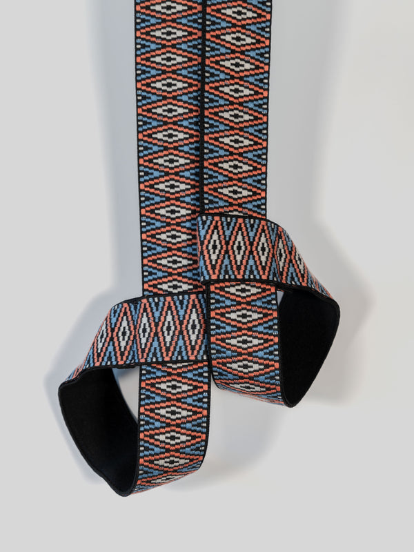 Tragegurt mit Zickzack-Muster in Orange & Blau